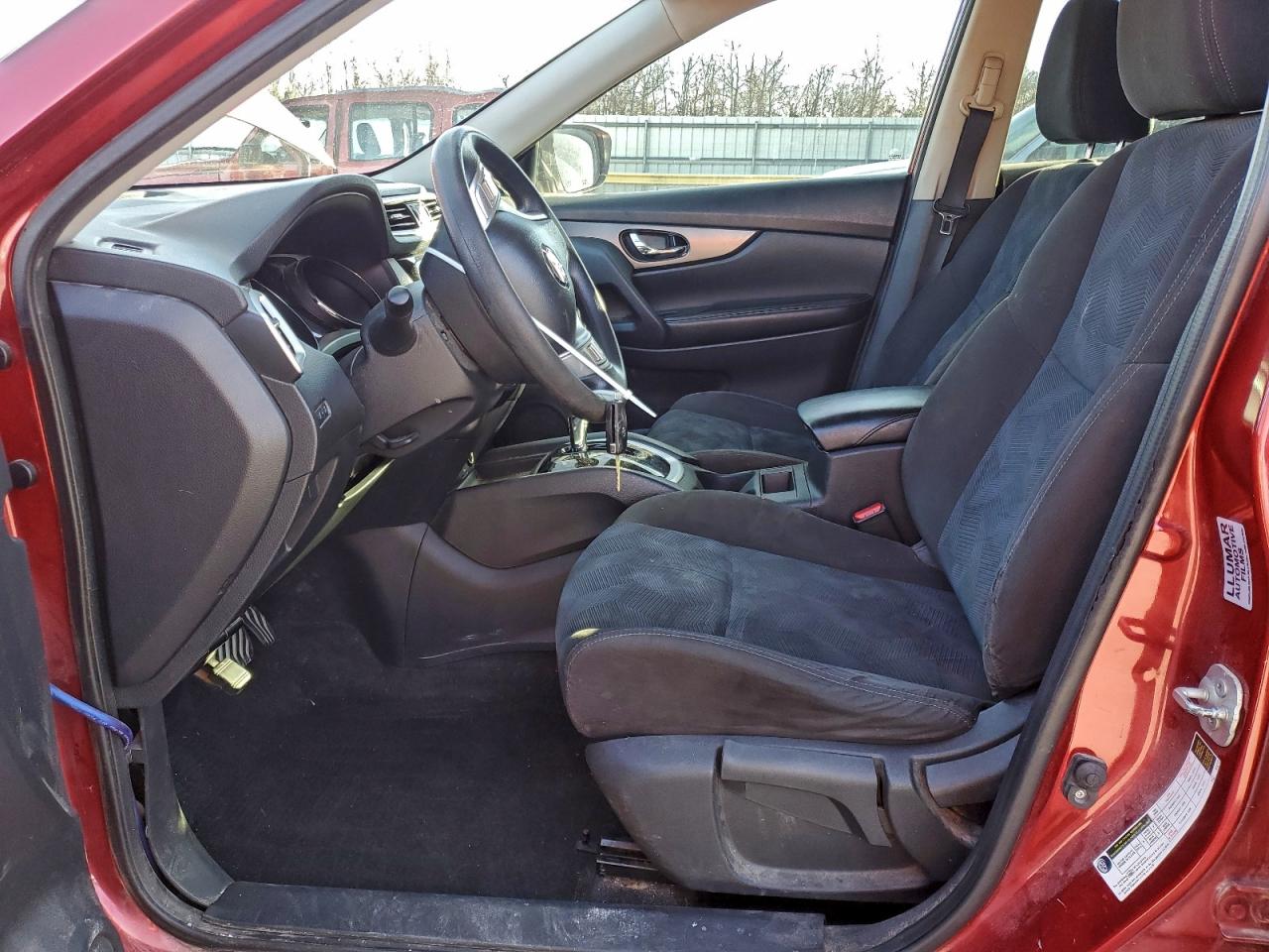 2015 Nissan Rogue S VIN: KNMAT2MT7FP581153 Lot: 94510355