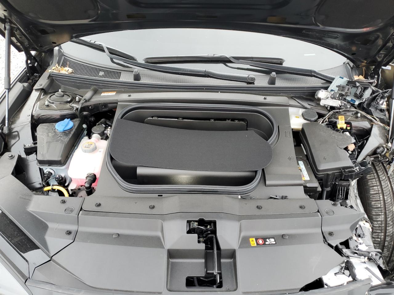 2025 Hyundai Ioniq 6 Sel VIN: KMHM34AC9SA105296 Lot: 93902985