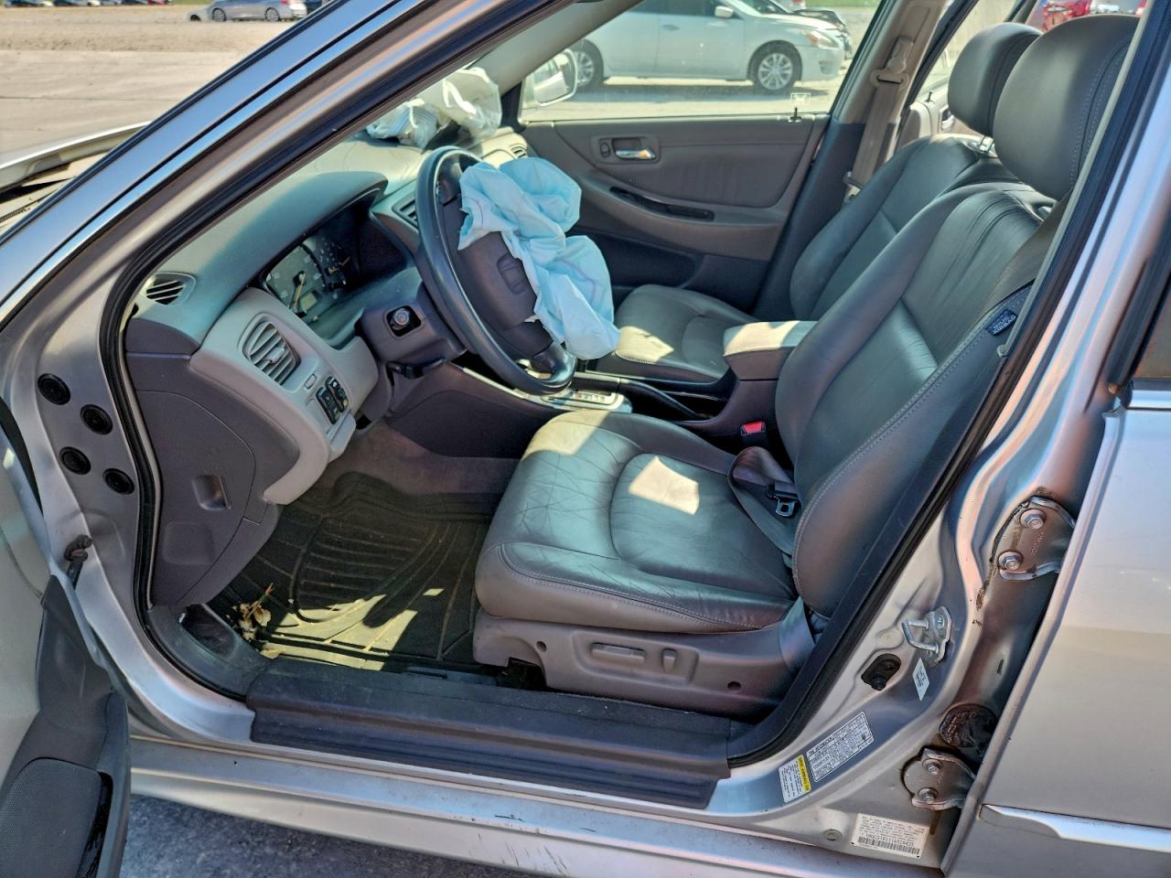 2001 Honda Accord Ex VIN: 1HGCG16511A029425 Lot: 94257335