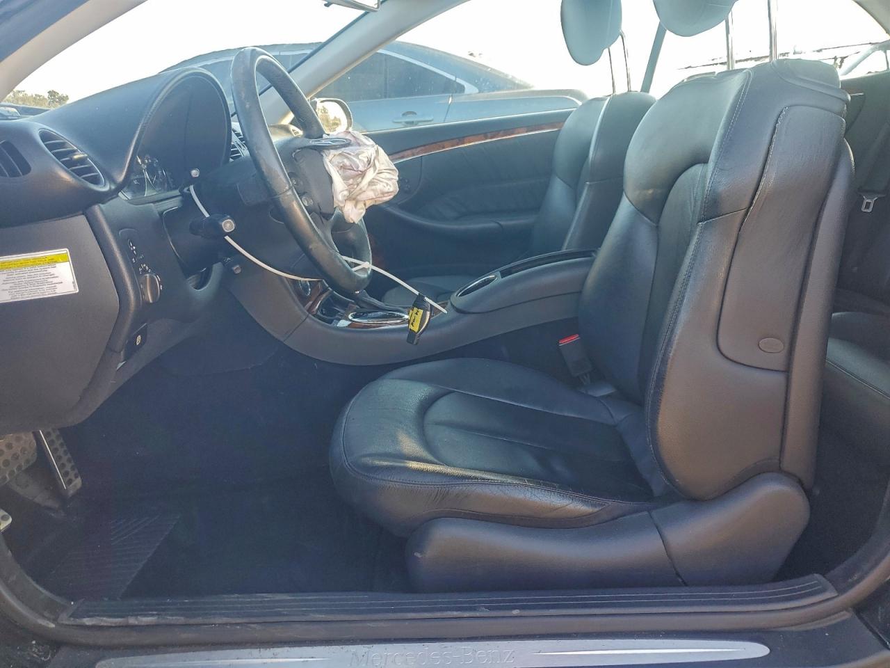 2008 Mercedes-Benz Clk 350 VIN: WDBTK56F88T099143 Lot: 93153035