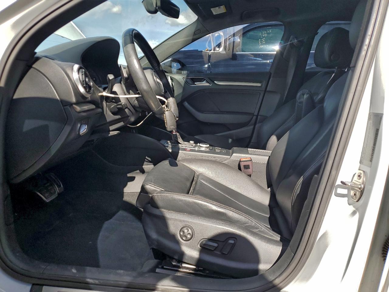 2018 Audi S3 Premium Plus VIN: WAUB1GFF7J1007434 Lot: 94457365