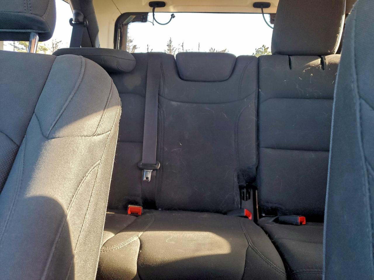 2019 Jeep Wrangler Unlimited Sport VIN: 1C4HJXDN6KW683756 Lot: 92855555