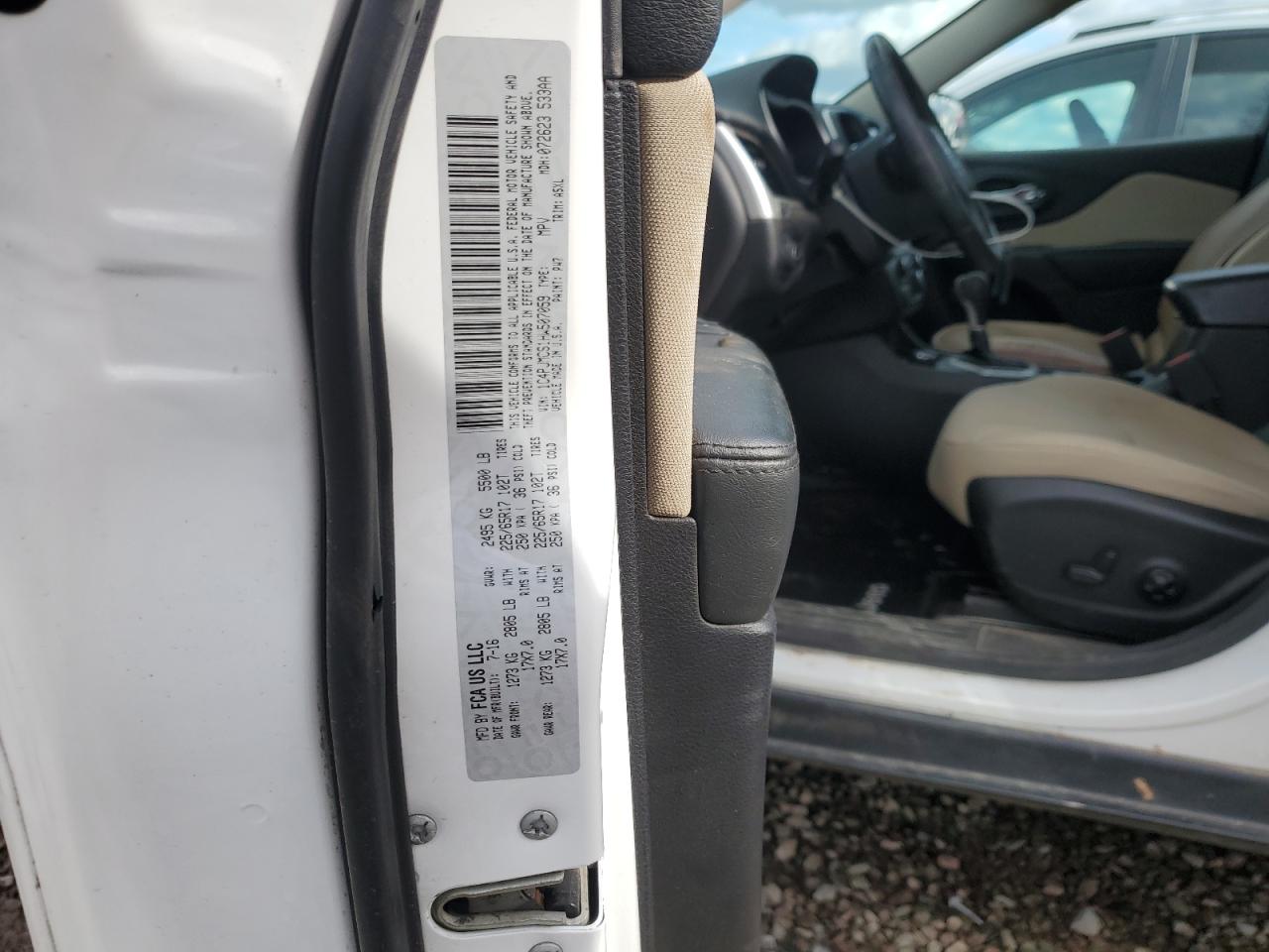 2017 Jeep Cherokee Latitude VIN: 1C4PJMCS1HW507059 Lot: 92669845