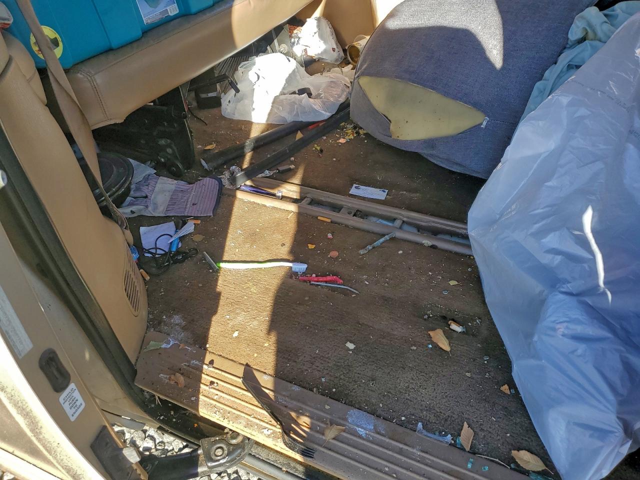 1999 Chrysler Town & Country Lx VIN: 1C4GT54LXXB567726 Lot: 94538005