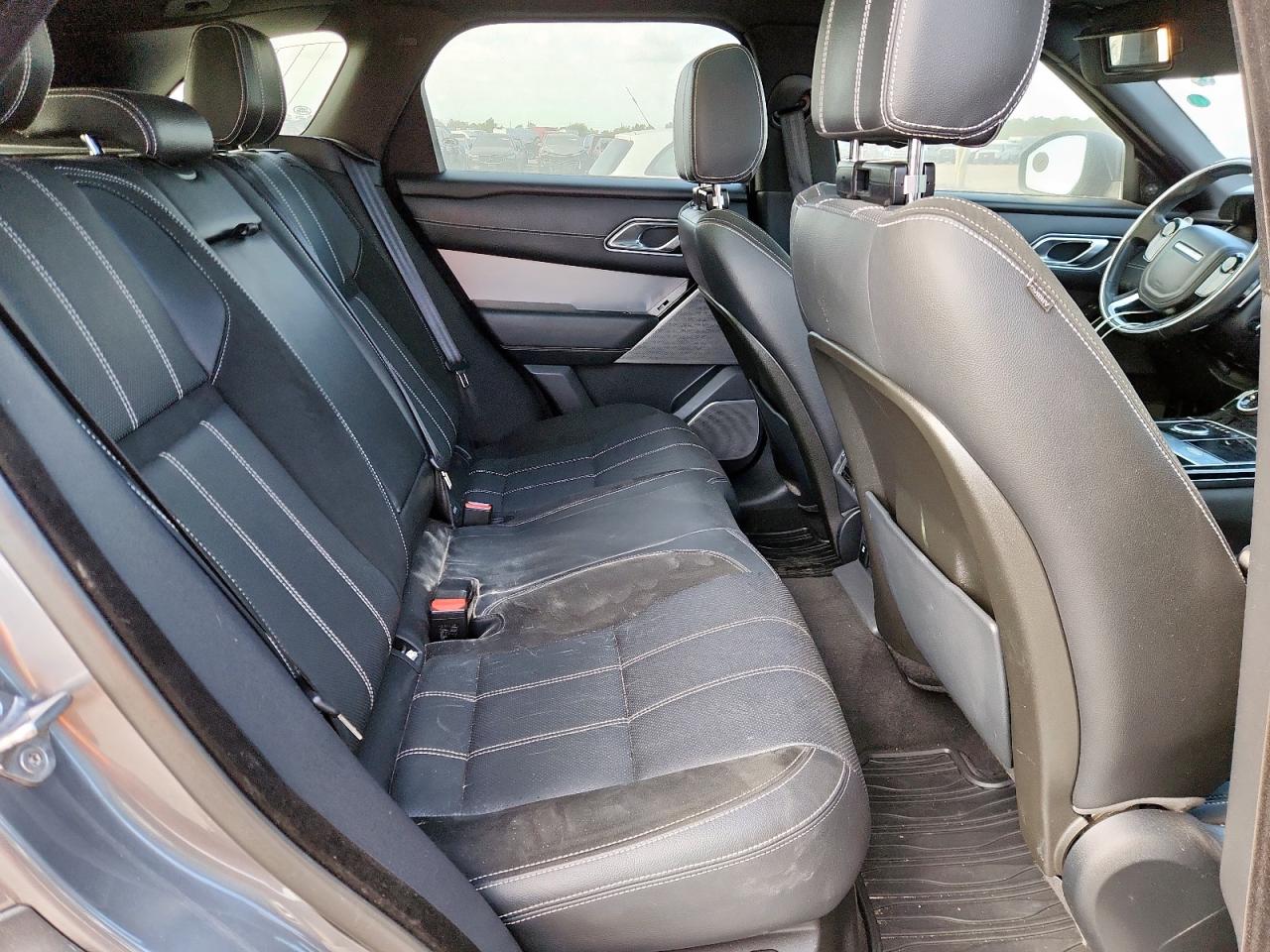 2018 Land Rover Range Rover Velar R-Dynamic Se VIN: SALYL2RN5JA736957 Lot: 86319095