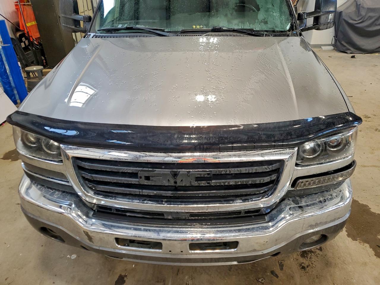 2007 GMC Sierra K2500 Heavy Duty VIN: 1GTHK23DX7F111427 Lot: 94090245