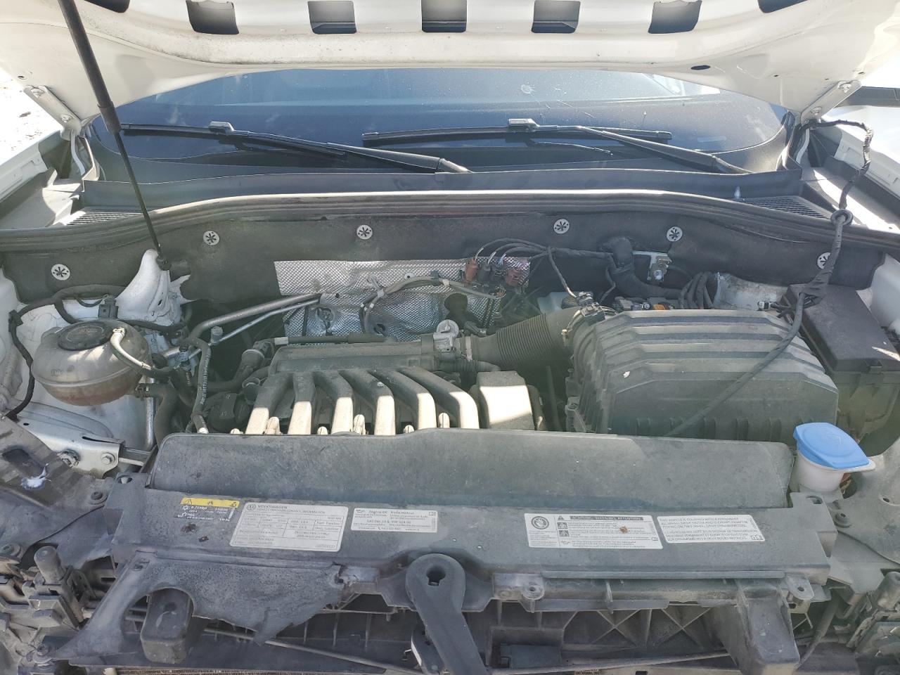 2020 Volkswagen Atlas Cross Sport Sel R-Line VIN: 1V2RE2CA9LC226726 Lot: 92838705