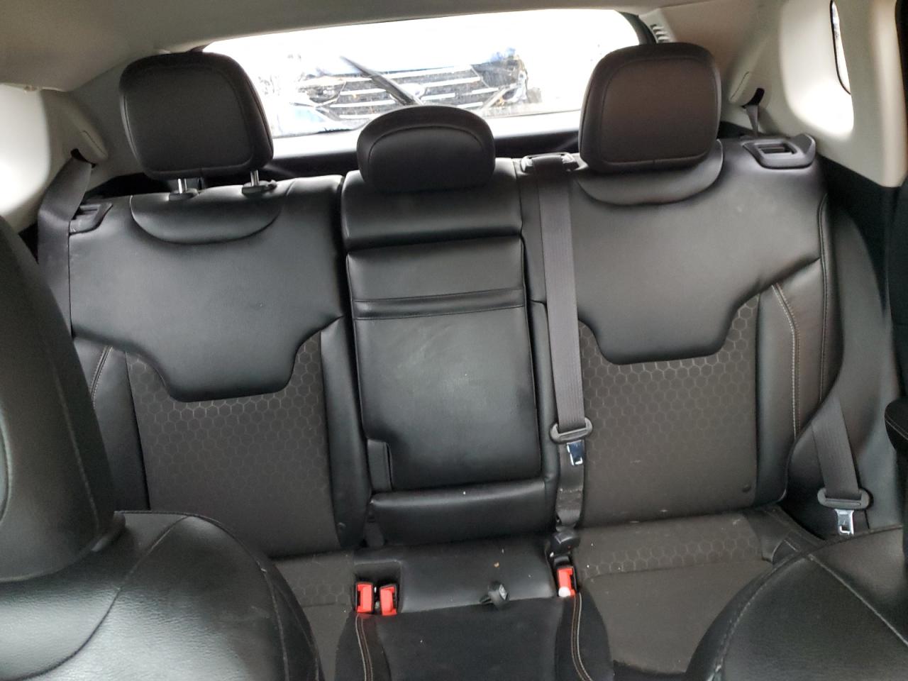 2018 Jeep Compass Latitude VIN: 3C4NJDBB7JT162379 Lot: 93657475