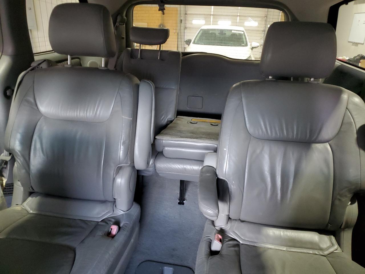 2004 Toyota Sienna Xle VIN: 5TDZA22C34S023136 Lot: 92097825