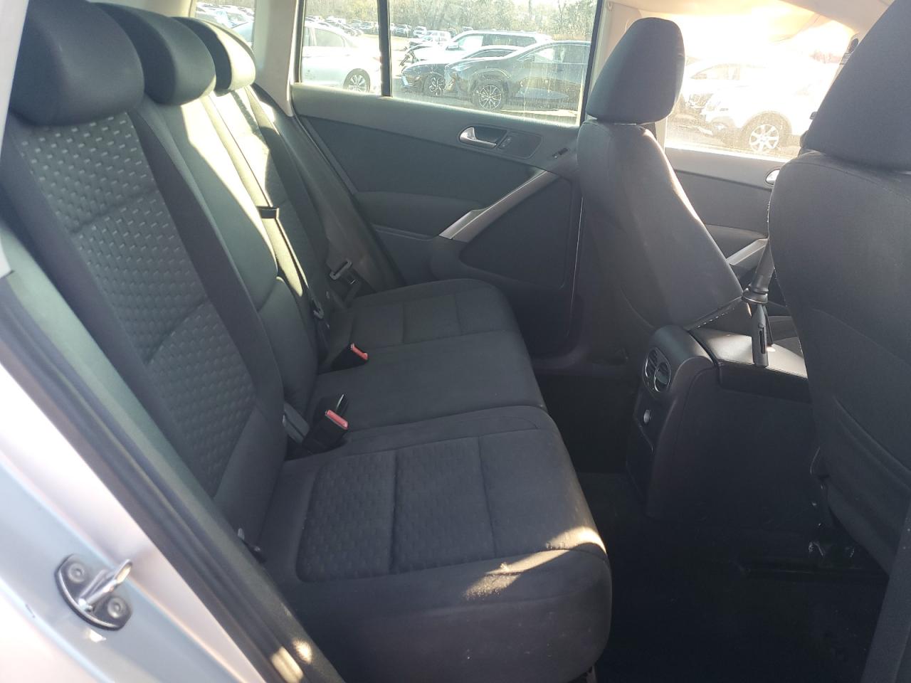 2009 Volkswagen Tiguan Se VIN: WVGBV75N59W005076 Lot: 92859735