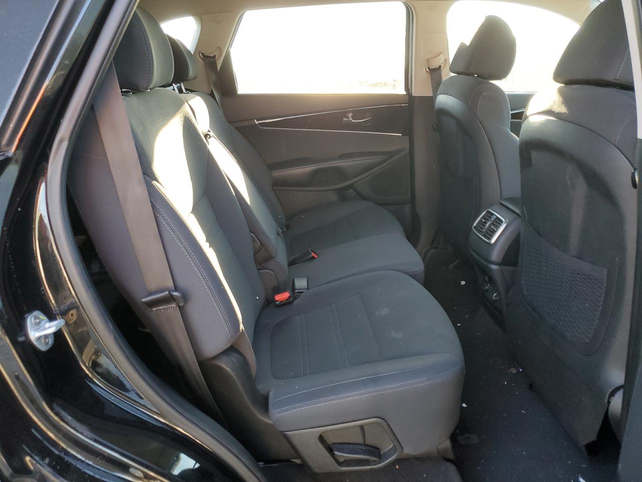 2019 Kia Sorento Lx VIN: 5XYPG4A5XKG479813 Lot: 90876695