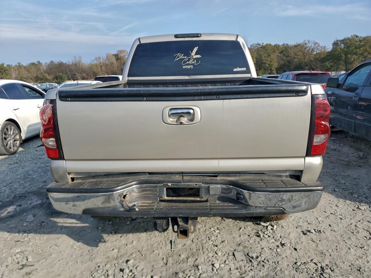 2004 Chevrolet Silverado K2500 Heavy Duty VIN: 1GCHK23204F212499 Lot: 93708115