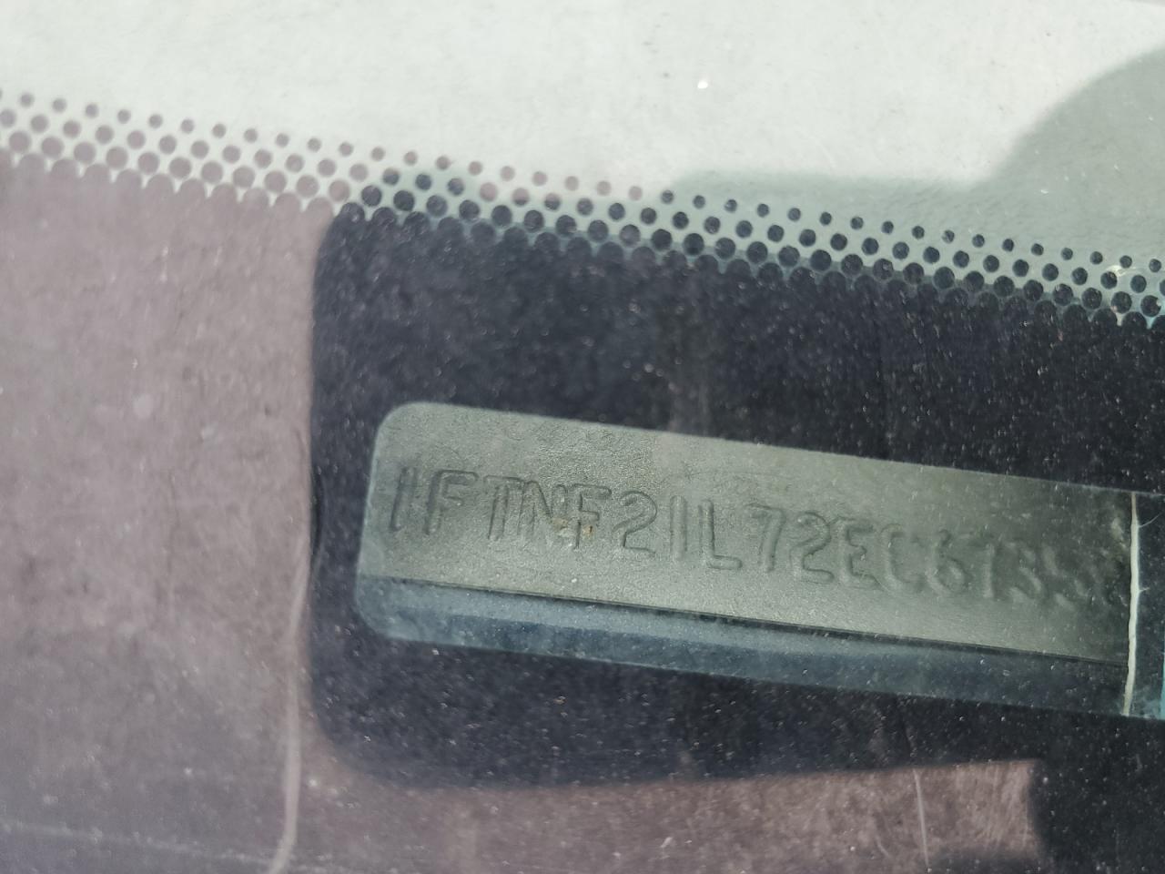 2002 Ford F250 Super Duty VIN: 1FTNF21L72EC67358 Lot: 86100865