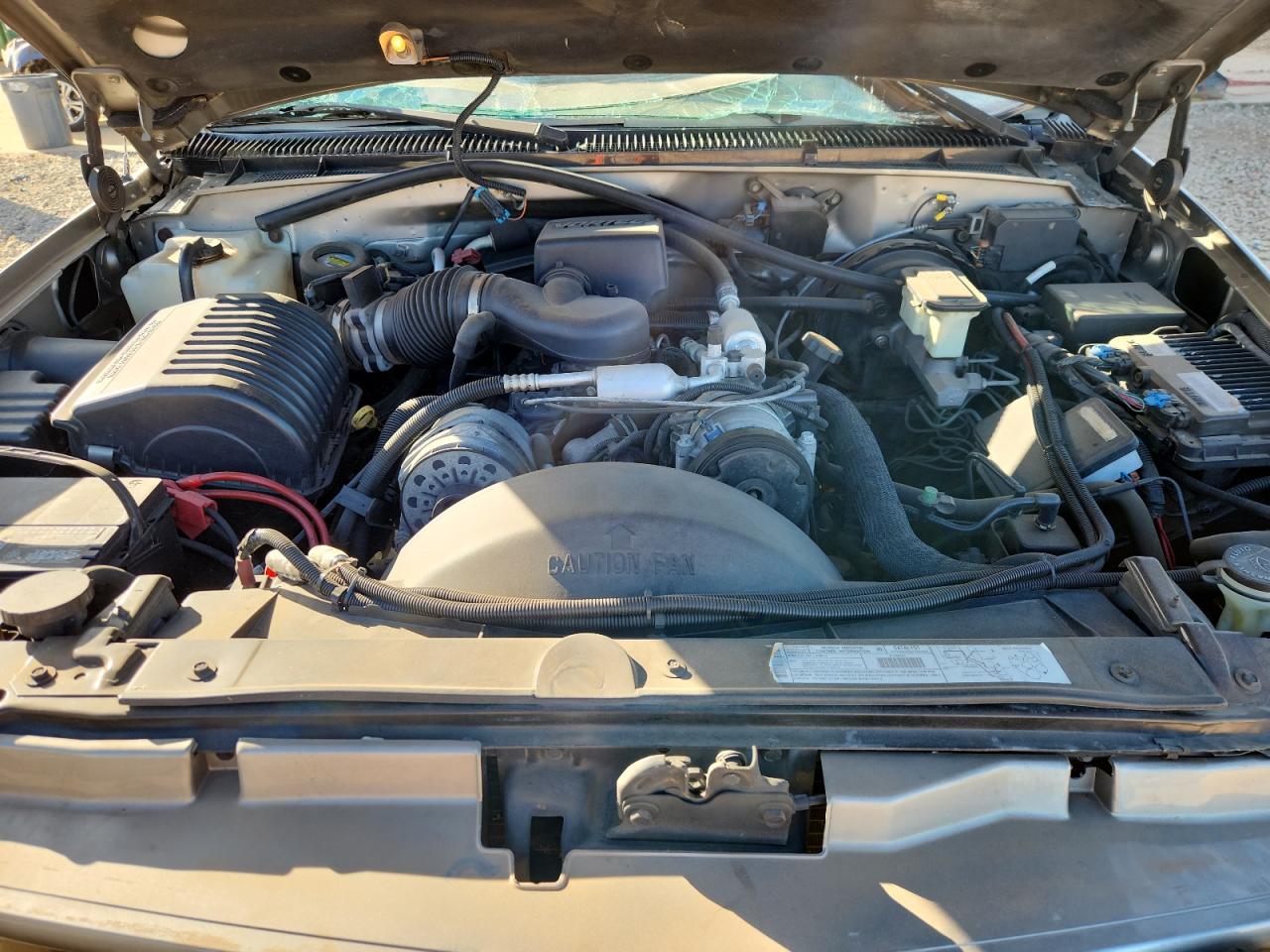 2000 Chevrolet Tahoe K1500 VIN: 1GNEK13R9YR163017 Lot: 93555055