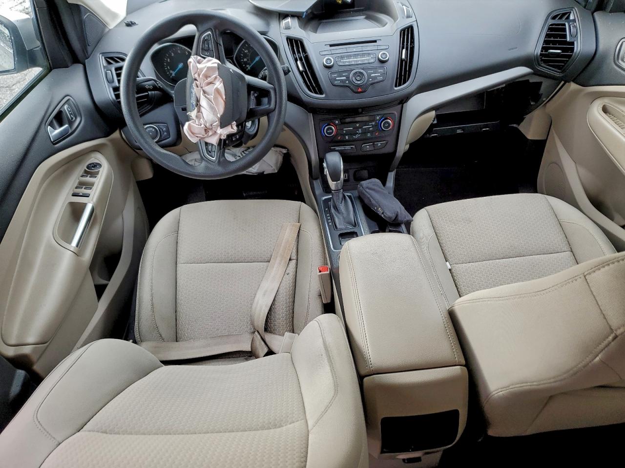 2018 Ford Escape Se VIN: 1FMCU0G97JUB49565 Lot: 94310375