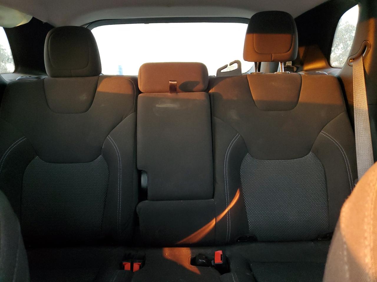 2020 Jeep Cherokee Latitude VIN: 1C4PJLCB5LD606627 Lot: 91905675