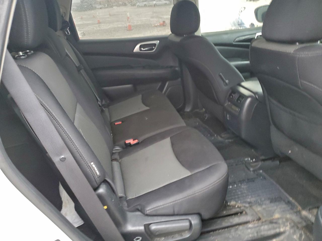 2018 Nissan Pathfinder S VIN: 5N1DR2MM7JC636264 Lot: 94515475