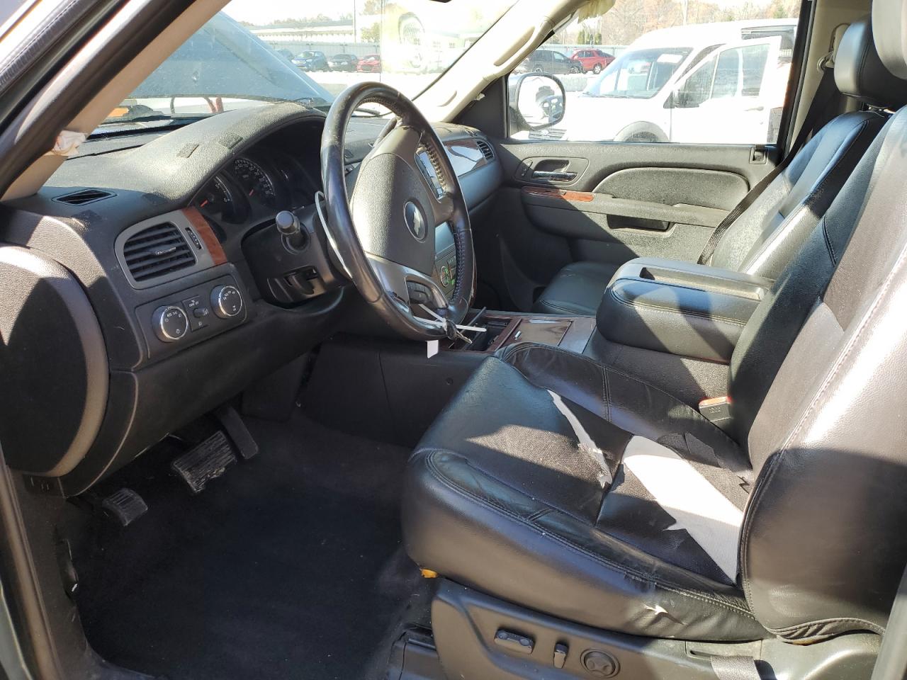 2010 Chevrolet Avalanche Ltz VIN: 3GNVKGE03AG122132 Lot: 91444875