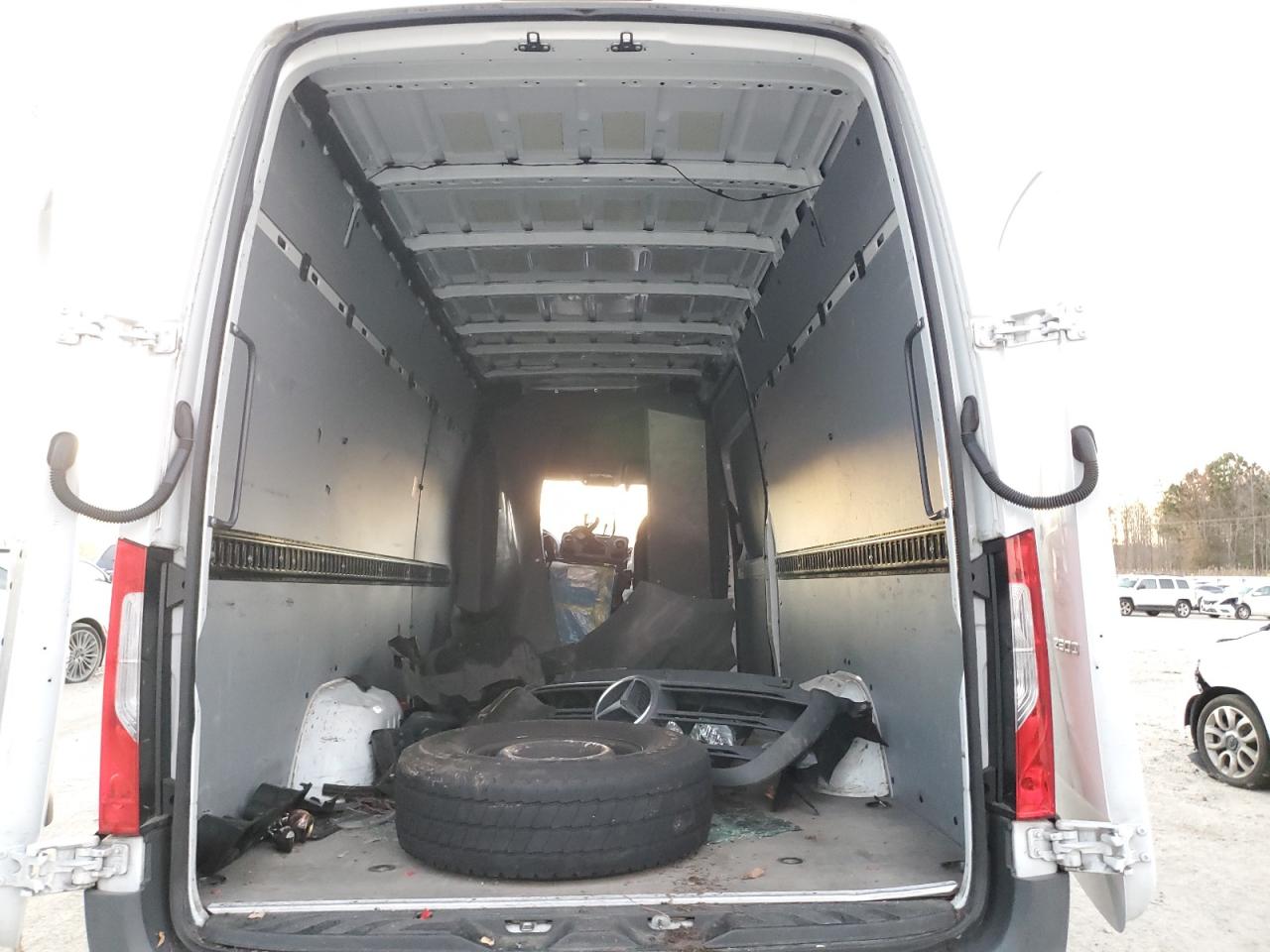 2023 Mercedes Benz Sprinter 2 Delivery Van VIN: W1Y4KCHY8PT140423 Lot: 92583895