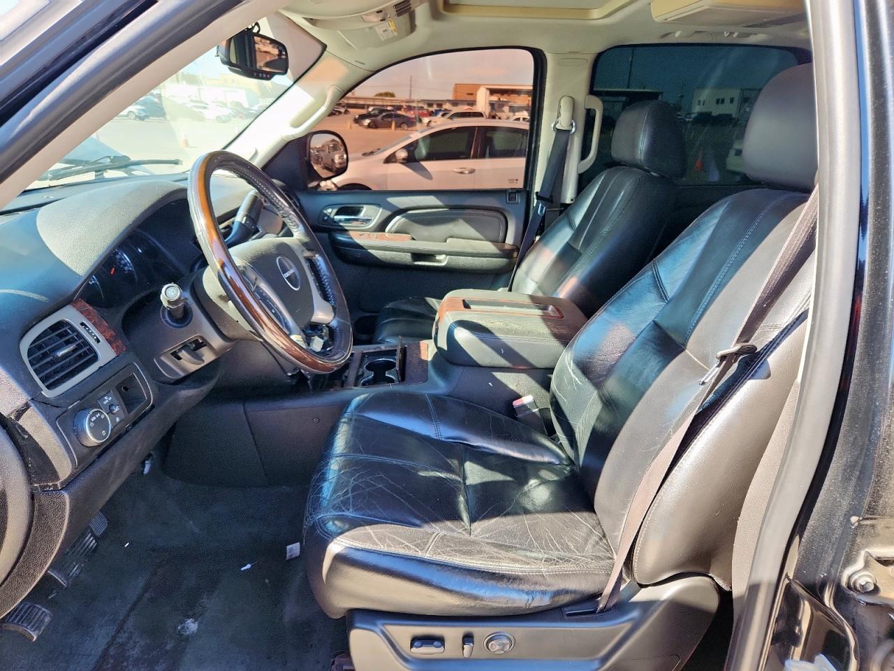 2008 GMC Yukon Xl Denali VIN: 1GKFC66878J201860 Lot: 92217875