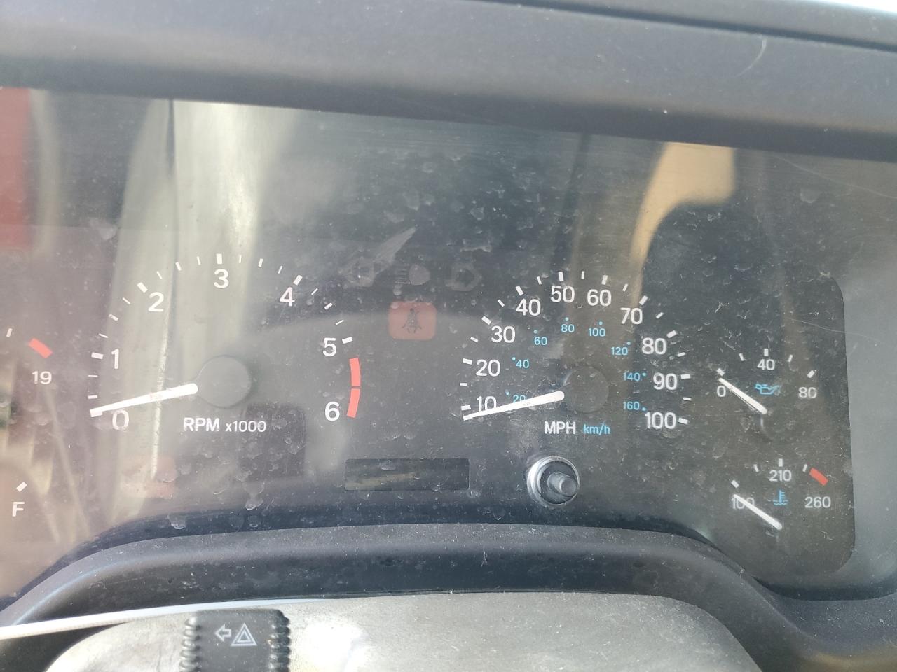 1990 Jeep Wrangler / Tj Sport VIN: 1J4FY19S1XP408984 Lot: 92563415