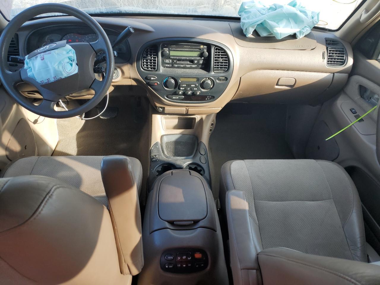 2004 Toyota Sequoia Sr5 VIN: 5TDZT34A64S215033 Lot: 93193325