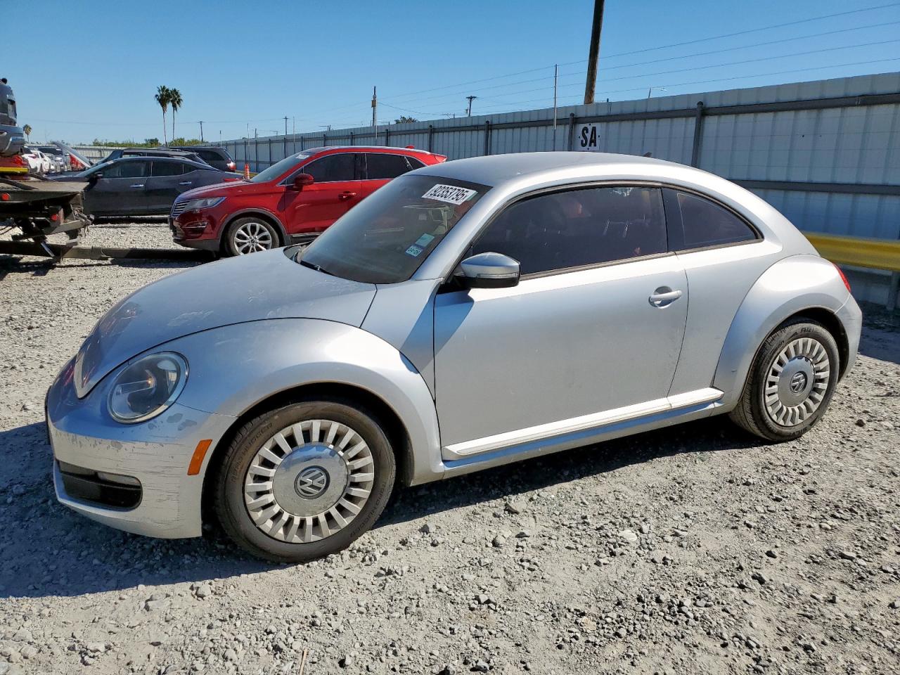 3VWJ07AT5FM621355 VOLKSWAGEN BEETLE Photo 1