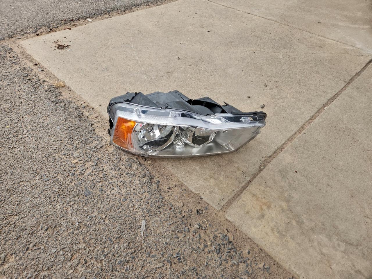 2015 Chrysler Town & Country Touring VIN: 2C4RC1BG4FR572248 Lot: 93824215