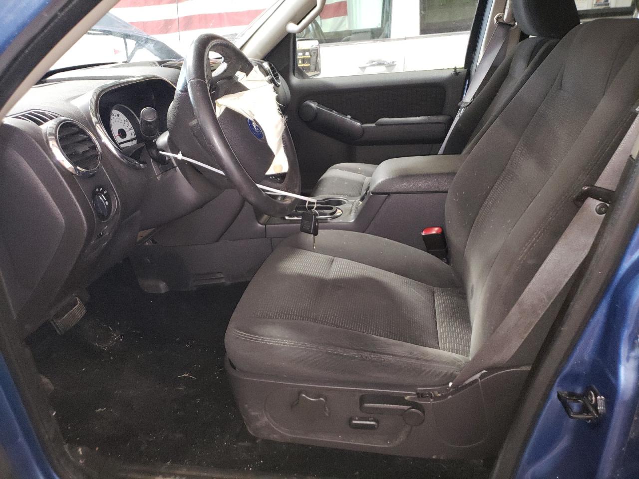 2009 Ford Explorer Xlt VIN: 1FMEU83E69UA29911 Lot: 92319805