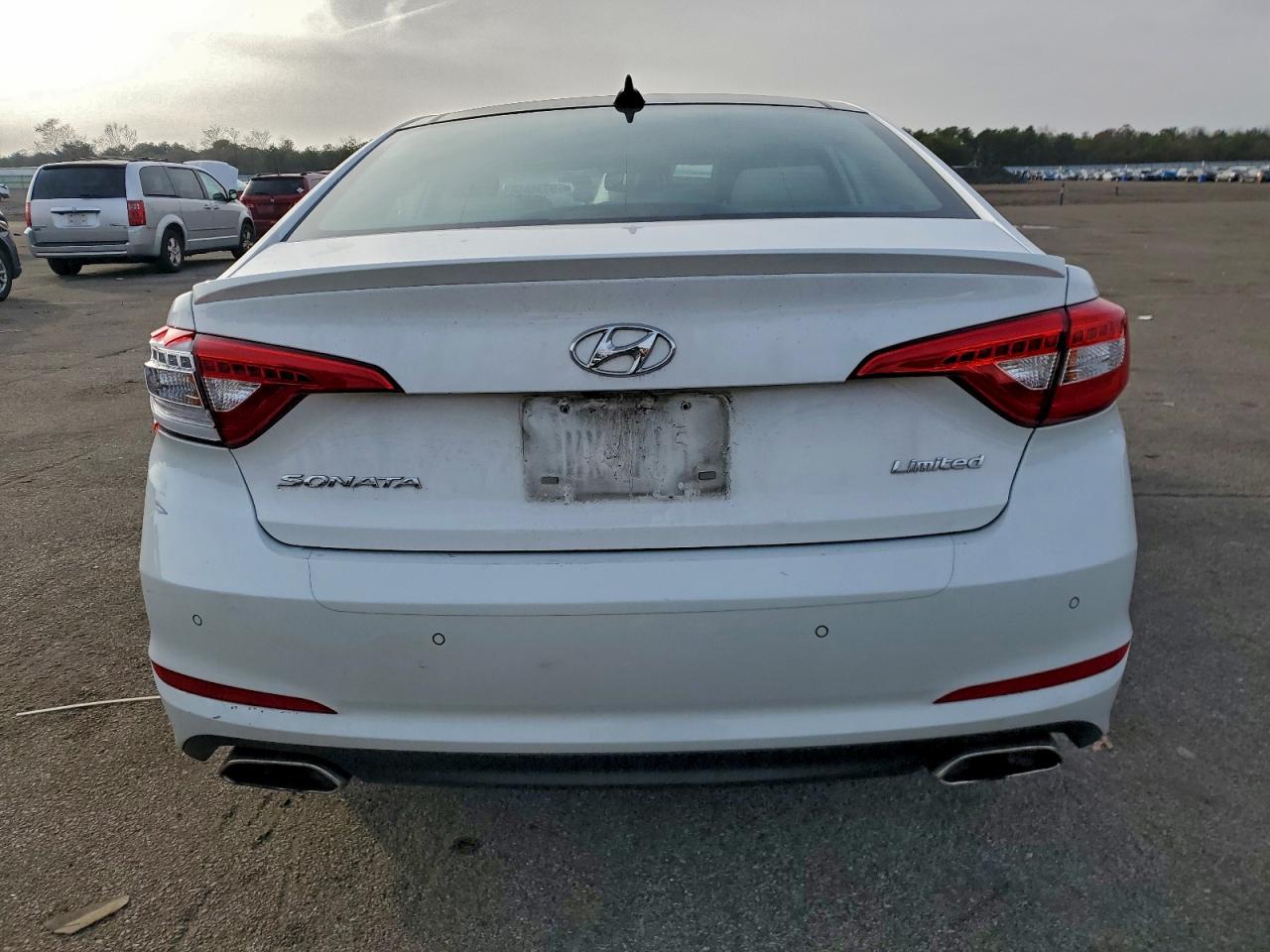 2015 Hyundai Sonata Sport VIN: 5NPE34AF5FH051982 Lot: 93366585