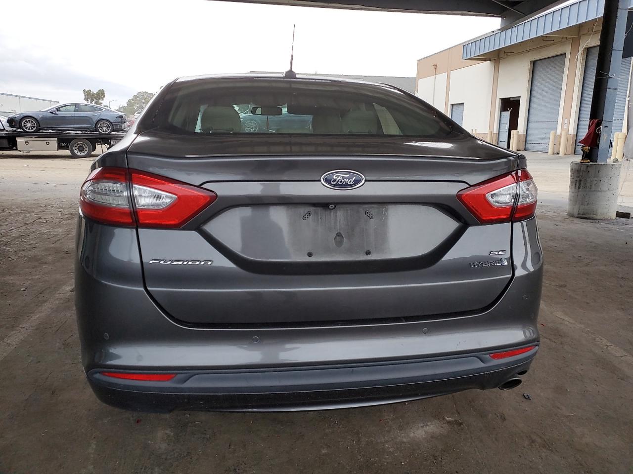 2016 Ford Fusion Se Hybrid VIN: 3FA6P0LU3GR305657 Lot: 93459375