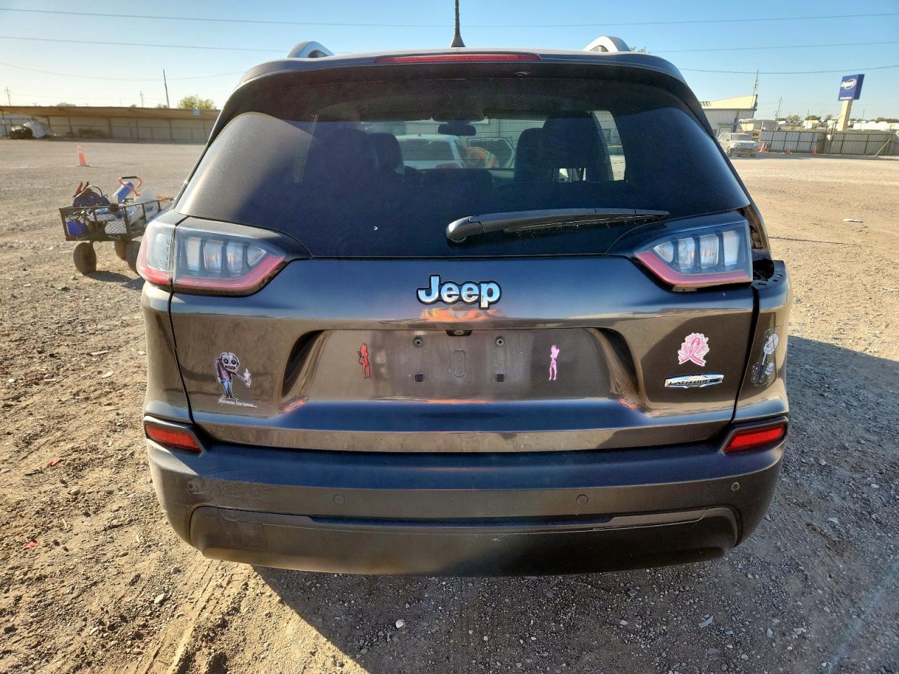 2020 Jeep Cherokee Latitude Plus VIN: 1C4PJLLB3LD570078 Lot: 92493325