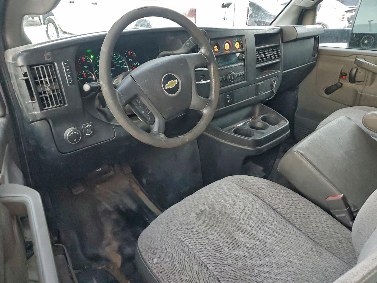 2017 Chevrolet Express G3500 VIN: 1GB3GTCG2H1210645 Lot: 94334435