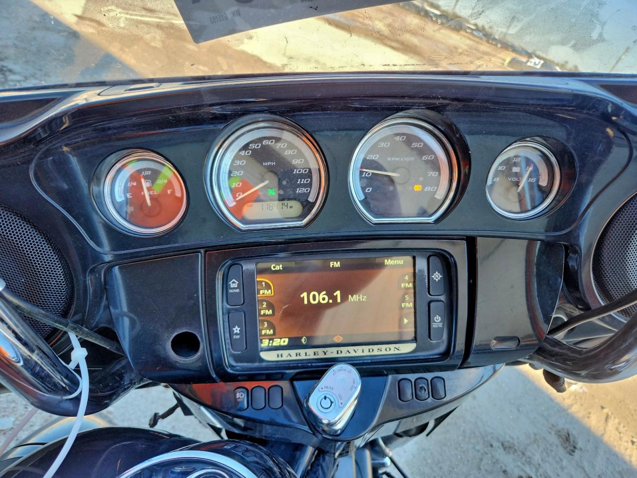 2014 Harley-Davidson Flhtk Electra Glide Ultra Limited VIN: 1HD1KEL11EB615103 Lot: 94313515