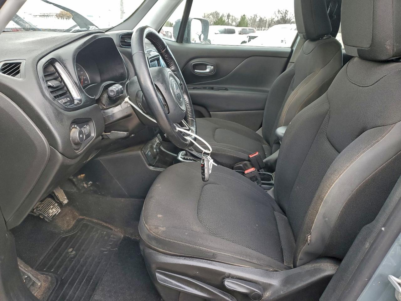 2018 Jeep Renegade Latitude VIN: ZACCJBBB4JPJ13821 Lot: 93728895