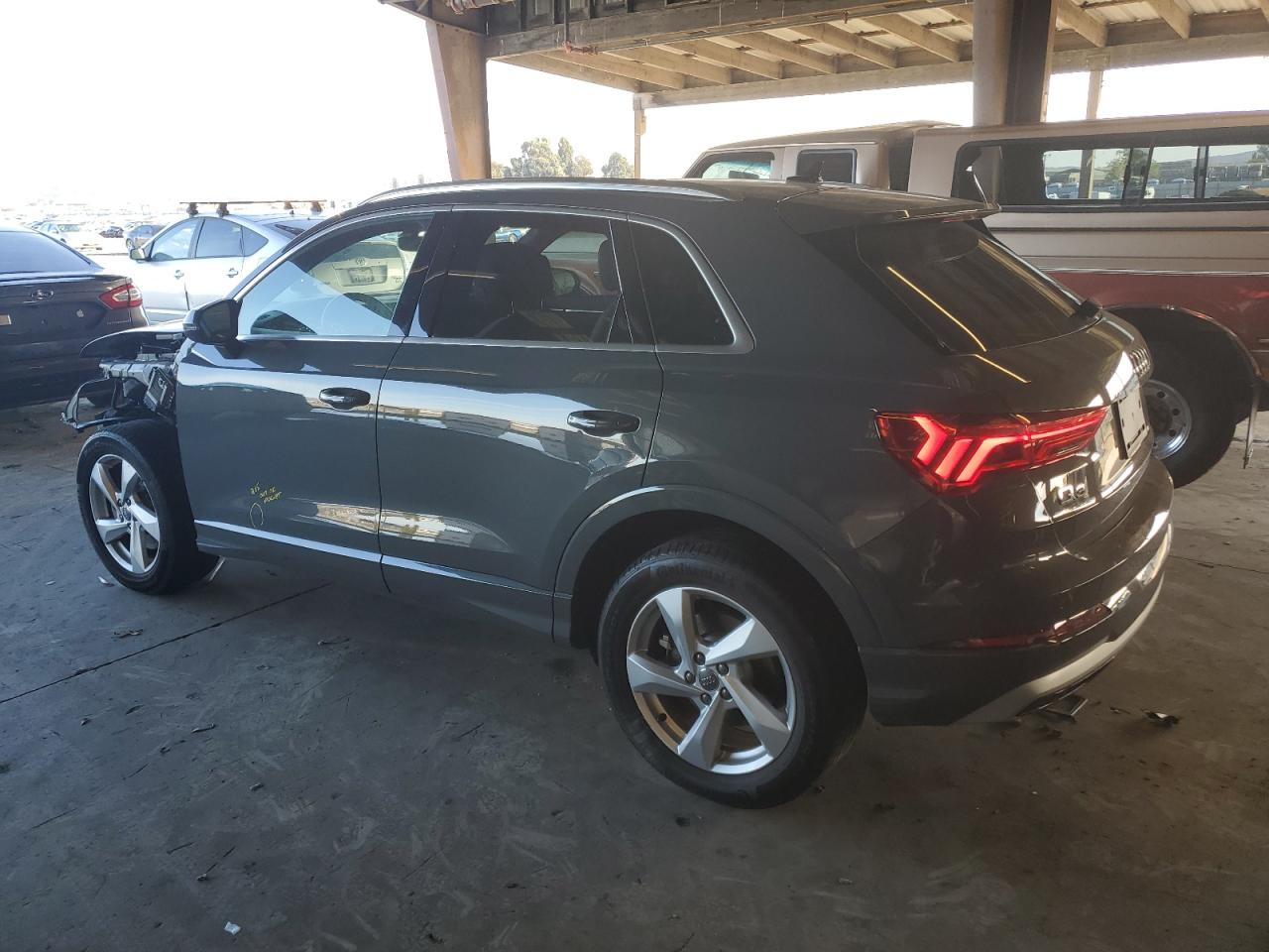 2020 Audi Q3 Premium Plus VIN: WA1BECF33L1117948 Lot: 92035885