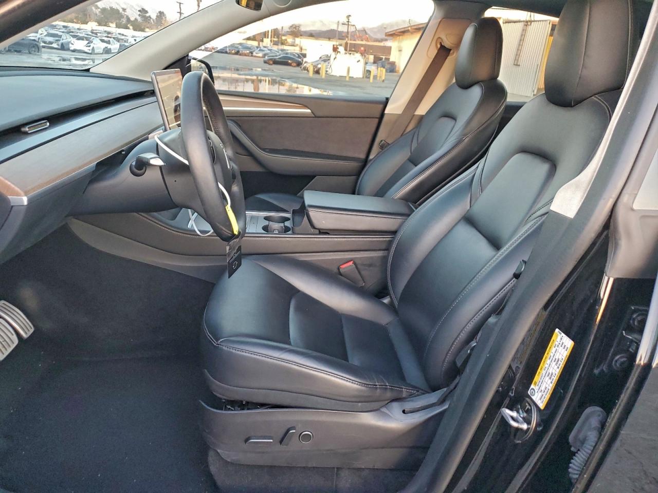 2022 Tesla Model Y VIN: 7SAYGDEF2NF573559 Lot: 94558645