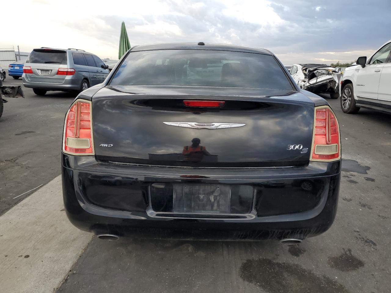 2012 Chrysler 300 S VIN: 2C3CCAGG7CH157283 Lot: 92852375