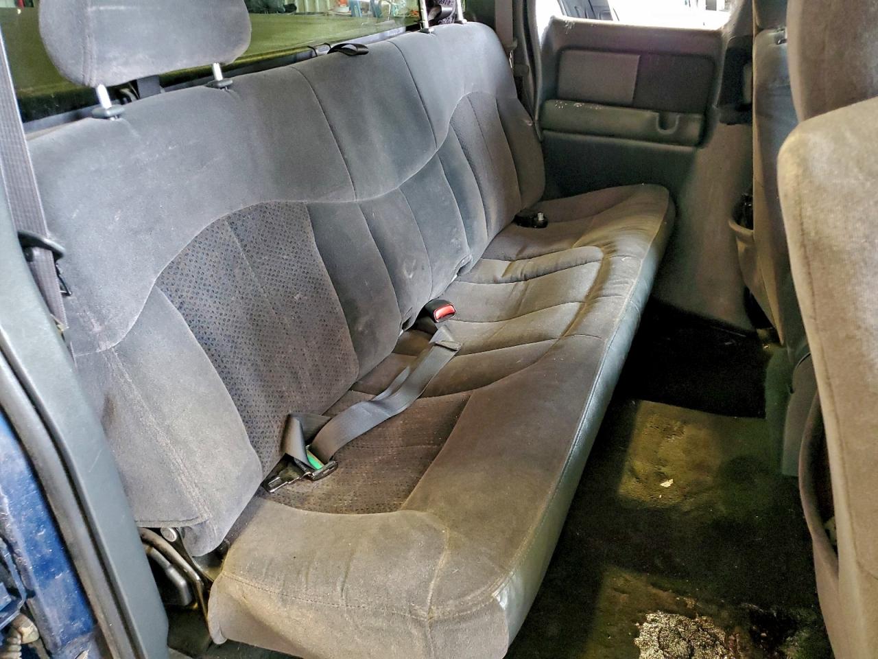 2002 Chevrolet Silverado C1500 VIN: 2GCEC19V921184847 Lot: 94118725