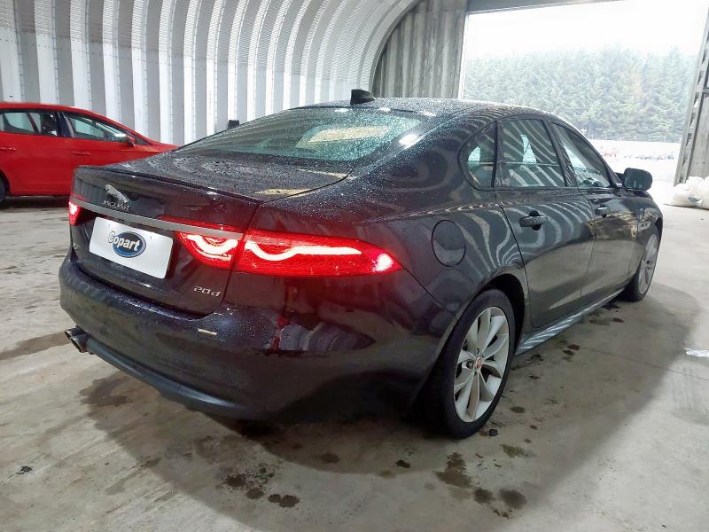 2017 JAGUAR XF 2.0D [180] R-SPORT 4DR AUTO