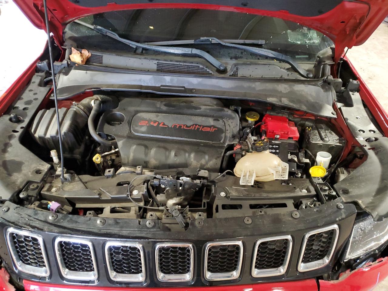 2019 Jeep Compass Sport VIN: 3C4NJDAB5KT682681 Lot: 92671325