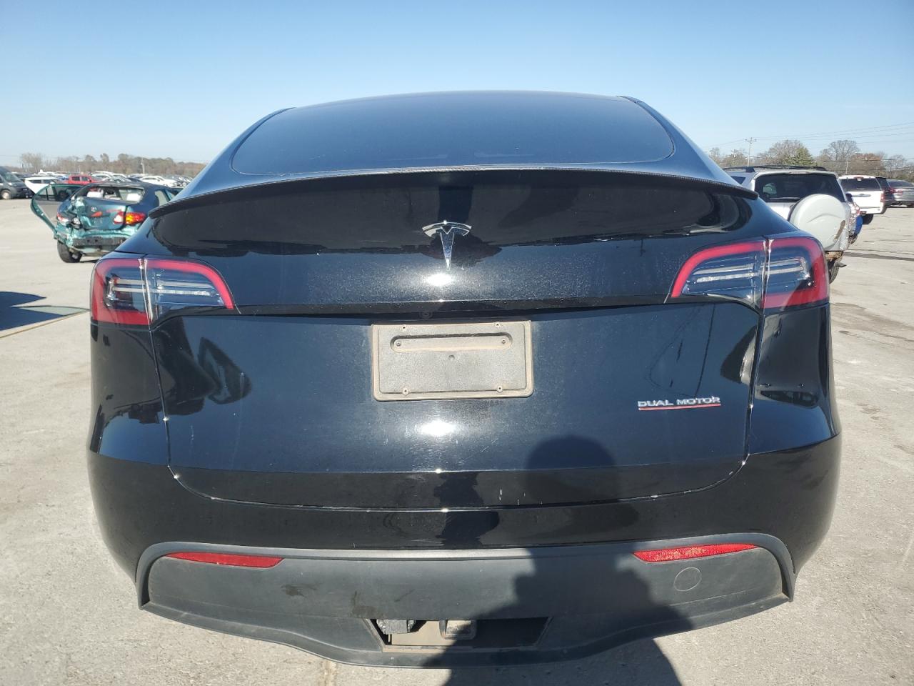 2023 Tesla Model Y VIN: 7SAYGDEF9PF766729 Lot: 92181295