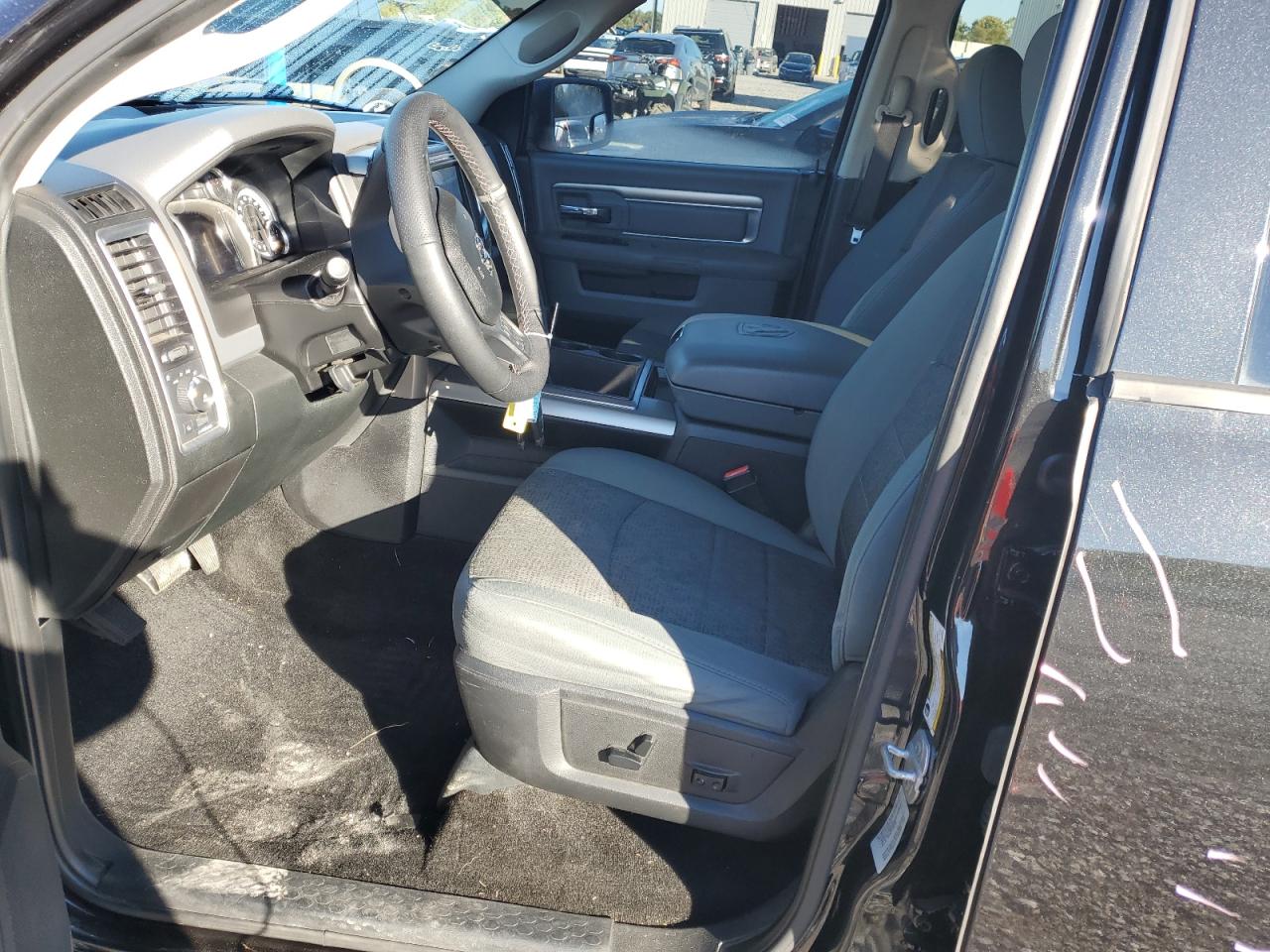 2015 Ram 1500 Slt VIN: 3C6RR7LT9FG598564 Lot: 91015055