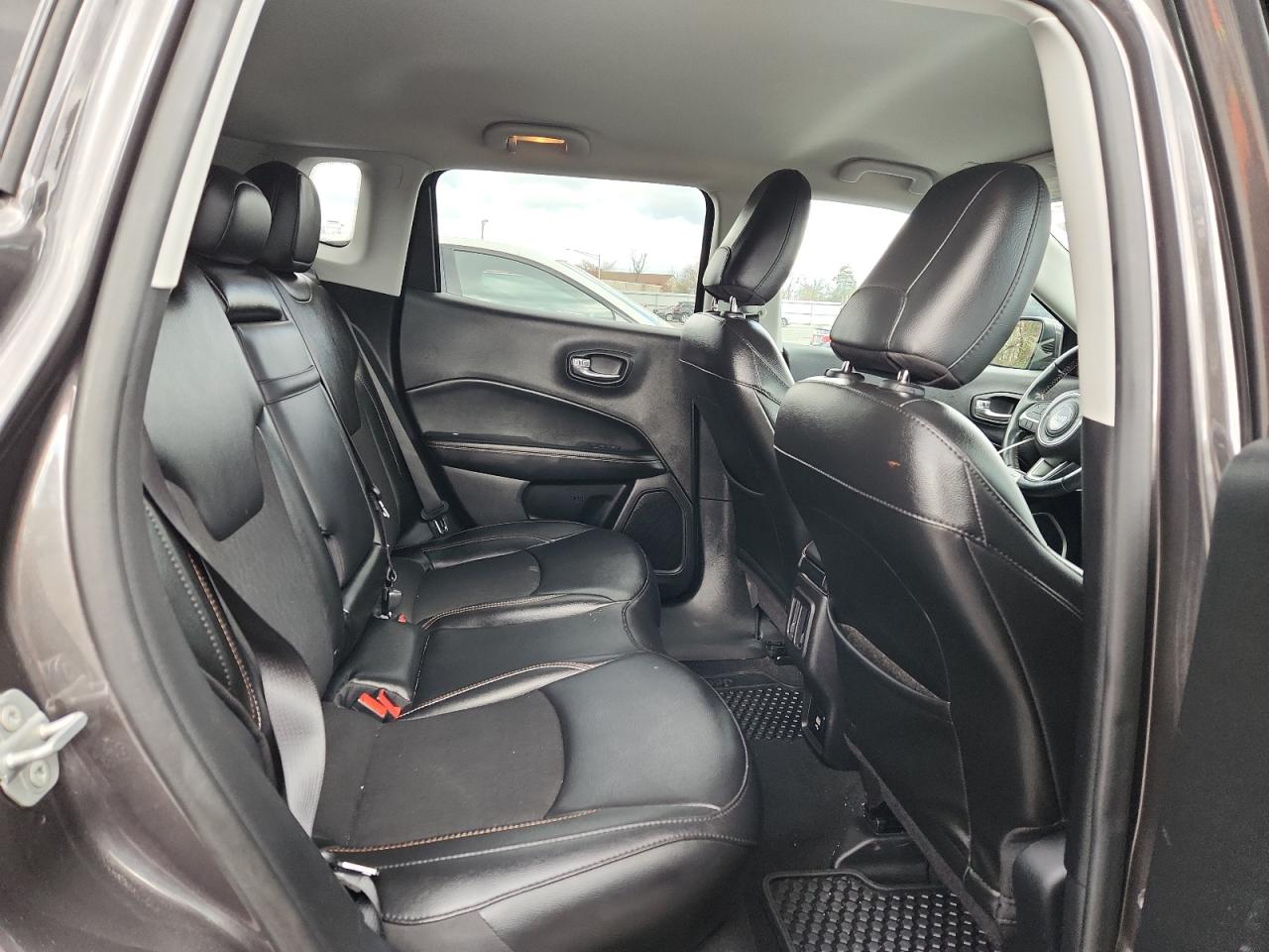 2020 Jeep Compass Latitude VIN: 3C4NJDBB8LT155265 Lot: 92024525