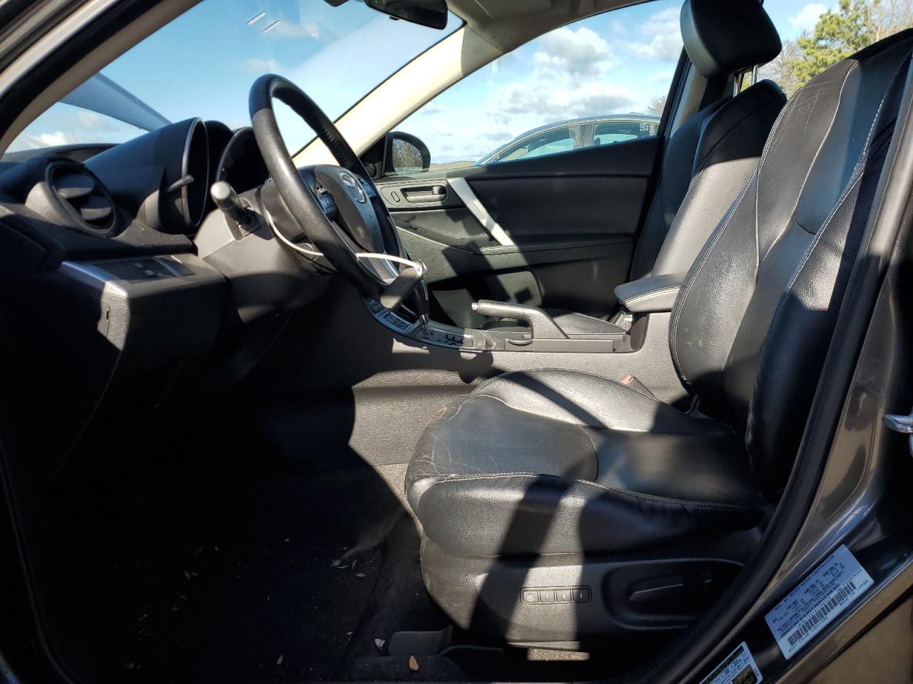 2010 Mazda 3 S VIN: JM1BL1S61A1236529 Lot: 92564675