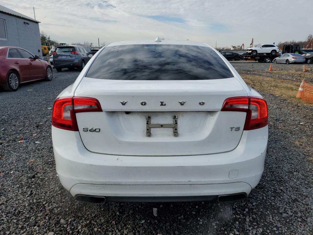 2015 Volvo S60 Premier VIN: YV140MFB0F1306064 Lot: 93326705