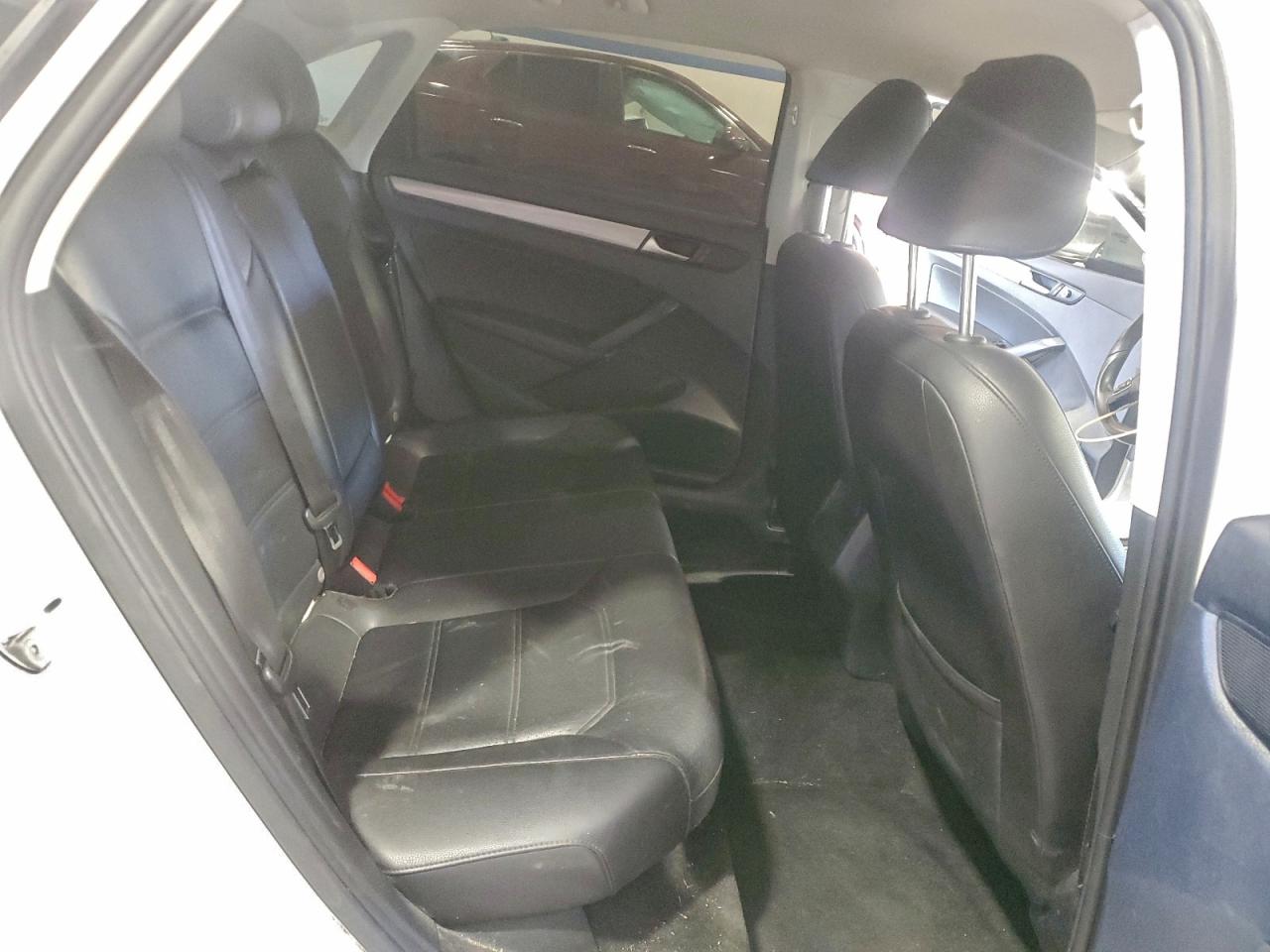 2015 Volkswagen Passat S VIN: 1VWAT7A36FC102419 Lot: 93479665