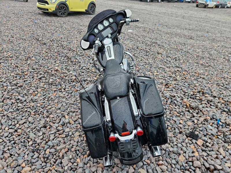 2017 HARLEY-DAVIDSON FLHX STREET GLIDE  