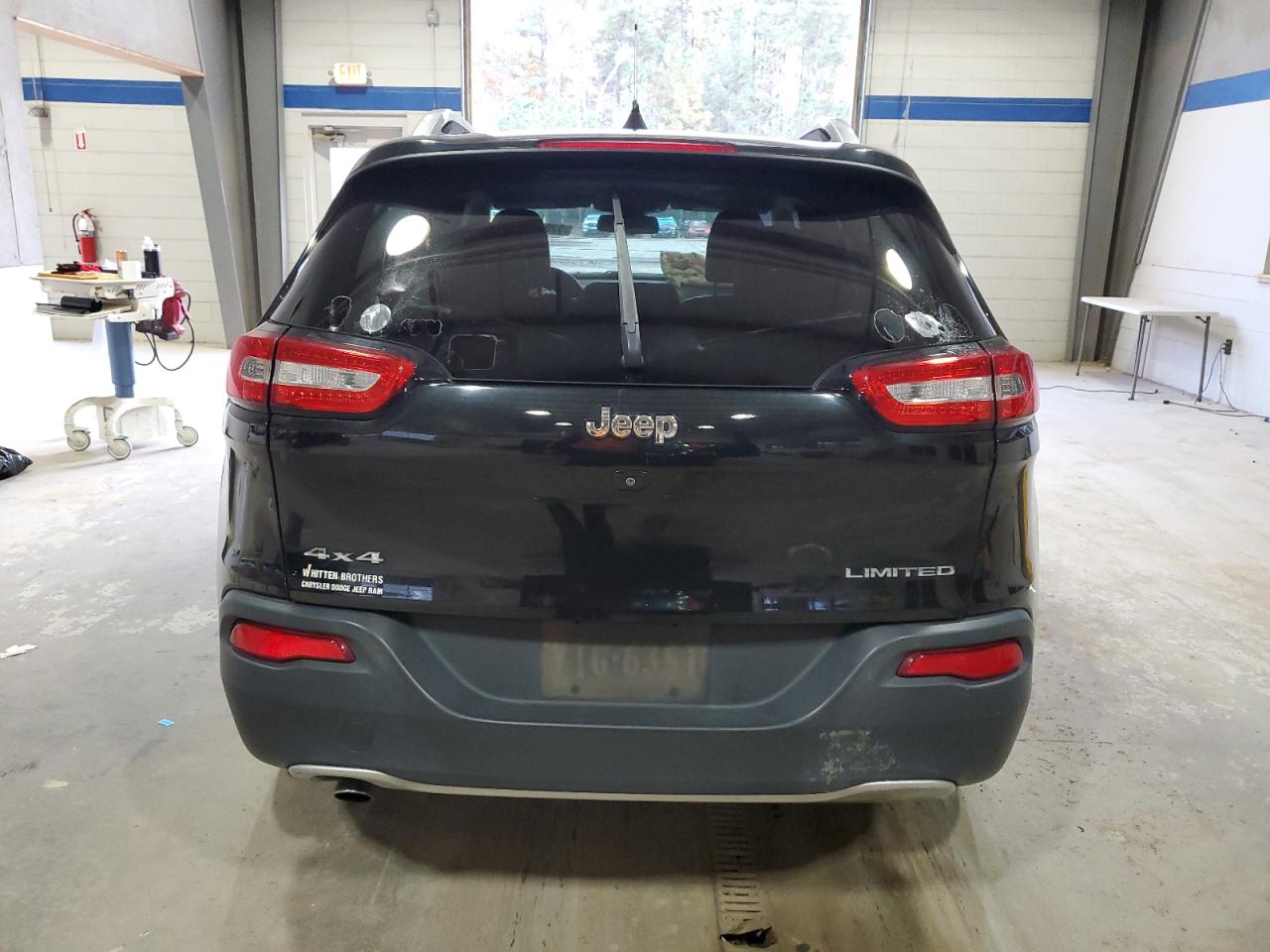 2016 Jeep Cherokee Limited VIN: 1C4PJMDB0GW235214 Lot: 92044495