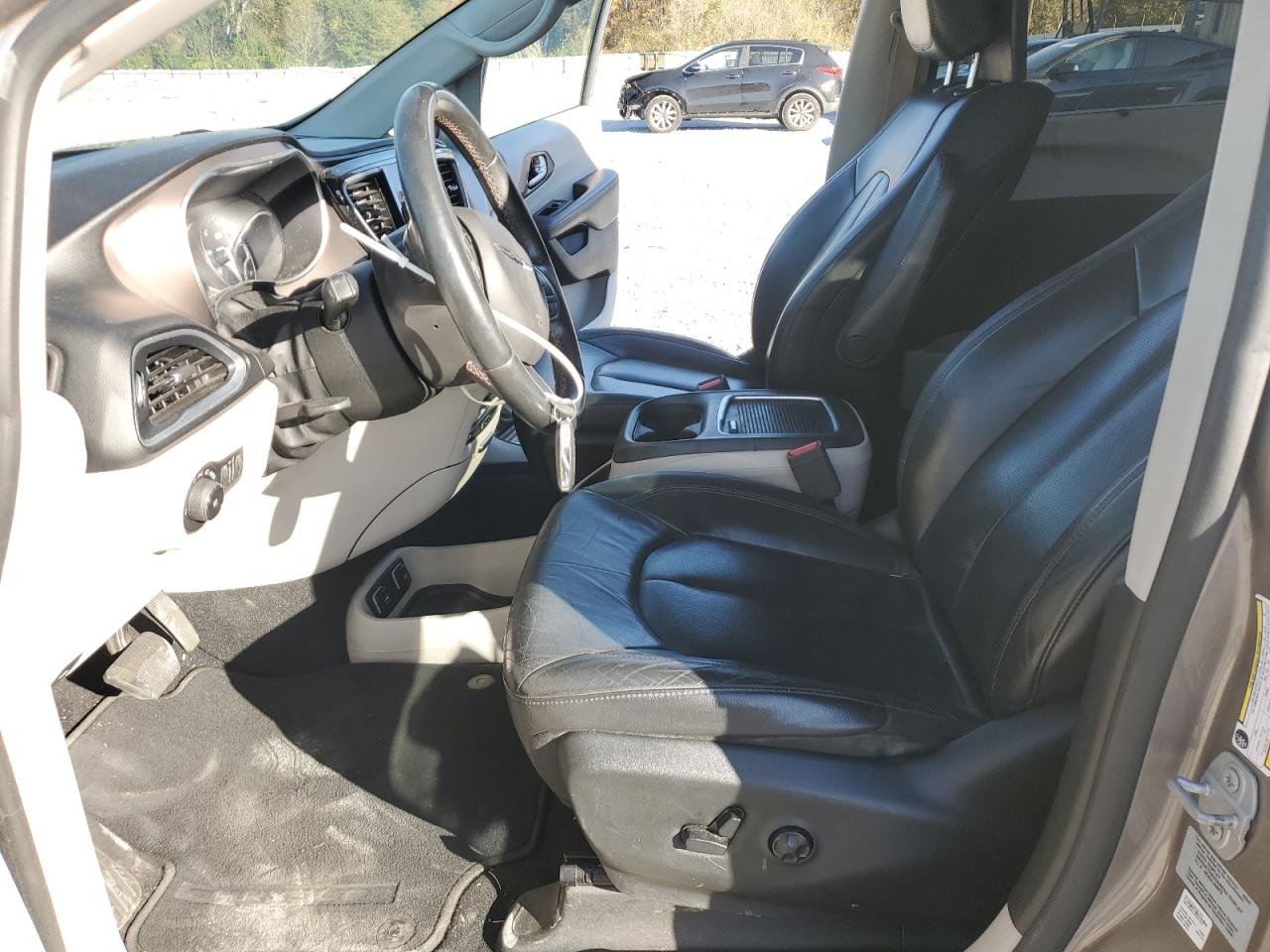 2017 Chrysler Pacifica Touring L Plus VIN: 2C4RC1EG1HR785687 Lot: 91468095